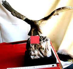 Bronze-Adlerstatue Luftwaffe – Jagdflieger-Siegerpreis, Marmorsockel, HK, ca. 37×16 cm | Militaria Hoya