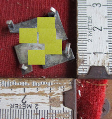 Hakenkreuz Abzeichen Miniatur Sammlerkreation an 4 Stiften für Mütze Jacke aus Zink siehe Scan