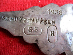 SS Abzeichen Eichenblatt gemarkt Miniatur 1938 aus Zink siehe Scan