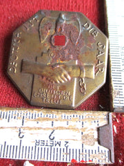 1934 Abzeichen DEUTSCH IST DIE SAAR-- DES DEUTSCHEN EHRE IST DIE TREUE An Nadel mit HK