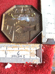 1934 Abzeichen DEUTSCH IST DIE SAAR-- DES DEUTSCHEN EHRE IST DIE TREUE An Nadel mit HK