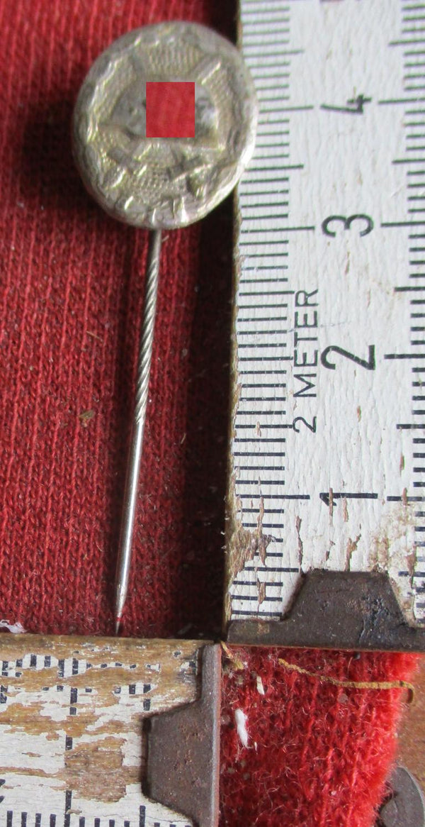 Anstecknadel ORDEN Wehrmacht Verwundeten Abzeichen mit HK  aus einem alten Händlerbestand