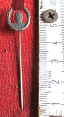 Kriegsmarine Marine Anstecknadel ORDEN mit HK Minensucher aus einem alten Händlerbestand