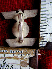 Wiederholungsspange 1939 für das Eiserne Kreuz 2.Klasse 1914 Buntmetallausführung versilbert, rückseitig mit 2 Splinten