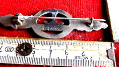 Marine Kriegsmaine U-Bootfrontspange in Bronze mit HK Orden Spange