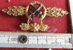 Frontflugspange für Schlachtflieger in Gold ERC gemarkt ohne Nadel Orden Spange Abzeichen