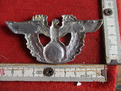 Wehrmacht Uniform Adler mit HK Maße ca 9,5 x 5 cm in silber