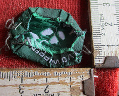 SS Totenkopf aus Stoff in grün gemarkt aus einem alten Händlerbestand