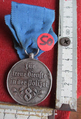 Danzig Polizei Orden 8 Jahre treue Dienste in der Polizei am Band aus einem alten Händlerbestand