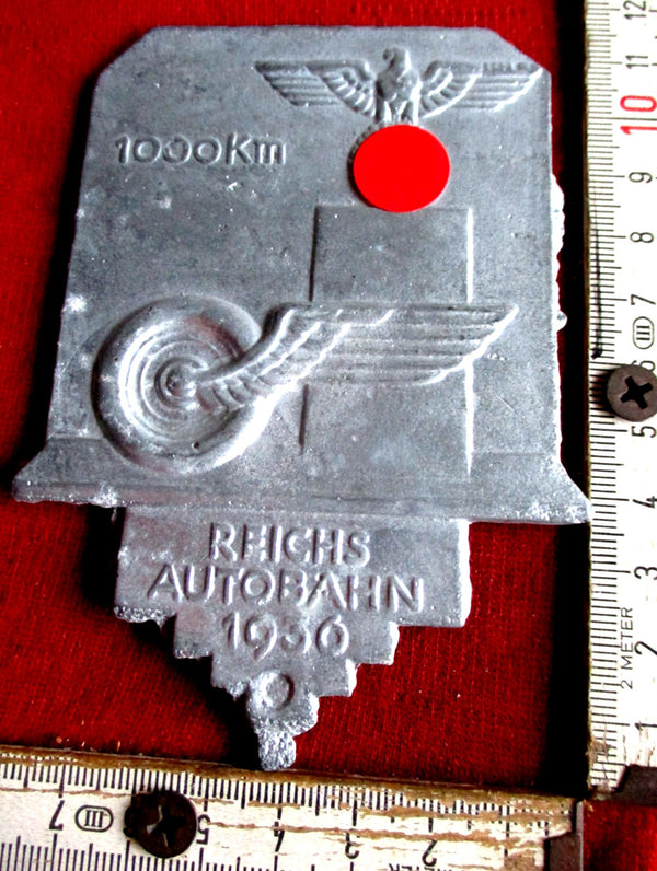 Plakette 1000 Km Reichsautobahn 1936 für Teilnehmer der Eröffnungsfeier mit HK
