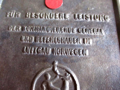 Luftwaffe Norwegen nichttragbarer Ehrenschild mit HK – Für Besondere Leistung