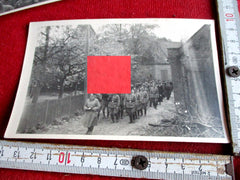 Foto-Konvolut Eystrup bei Hoya – Beerdigung Polizei-Vorsteher Carl Freese mit HK-Fahnen (Art. 30.082)