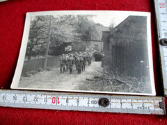 Foto-Konvolut Eystrup bei Hoya – Beerdigung Polizei-Vorsteher Carl Freese mit HK-Fahnen (Art. 30.082)