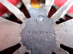 Spanienkreuz Legion Condor mit Schwertern gemarkt RZM mit HK an Nadel