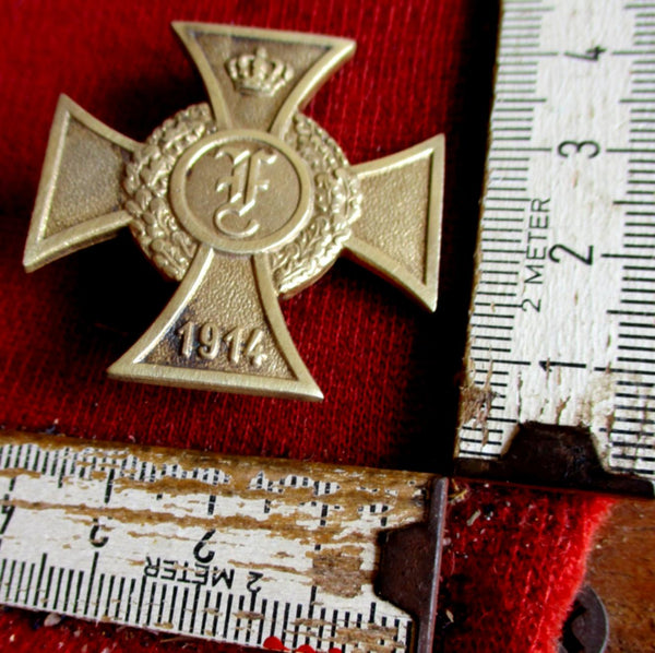 FF Friedrich Franz Kreuz 1914 Orden Mecklenburg an Nadel Erinnerung 1.WK