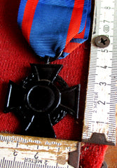 Oldenburg Friedrich August-Kreuz 2. Klasse 1914 am Band Buntmetall geschwärzt