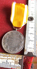 Hannover Waterloo Medaille am Band König Georg 1865