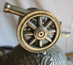 Artillerie Reservisten Krug aus Glas Zinndeckel graviert mit Kanone Höhe 24 cm