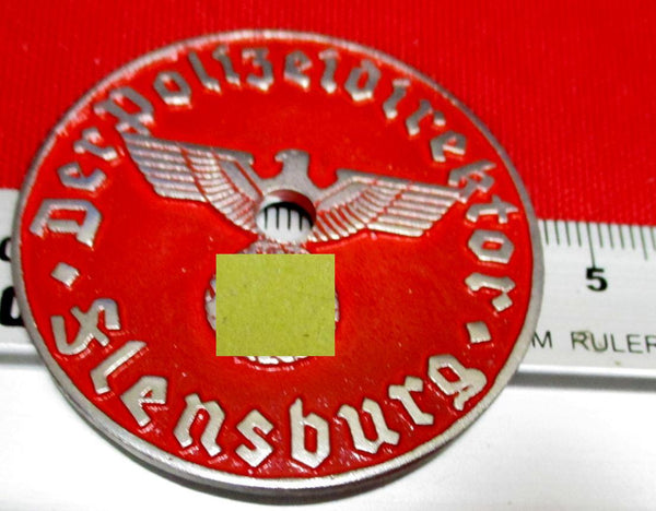 Flensburg Schleswig mit HK 3.Reich Steuermarke KFZ Kennzeichen Plakette Durchmesser ca 35mm