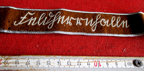 SS Ärmelband Panzer-Grenadier-Division Feldherrnhalle Sütterlin grstickt Maße ca &nbsp;49,5 x 3 cm braun / weiß