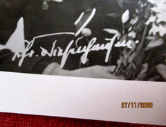 Foto AK Ritterkreuz Träger U-Boote Marine Maße siehe Scan Tiesenhausen, Hans Diedrich Freiherr von Autogramm