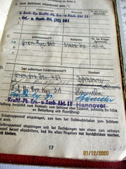 Wehrpass Soldbuch Wehrmacht mit HK ausgefüllt Hannover IR 82 aus einem alten Händlerbestand