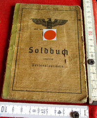 Wehrpass Soldbuch Wehrmacht mit HK ausgefüllt aus einem alten Händlerbestand