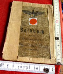 Wehrpass Soldbuch Wehrmacht mit HK ausgefüllt Obergefreiter feldrepariert aus einem alten Händlerbestand