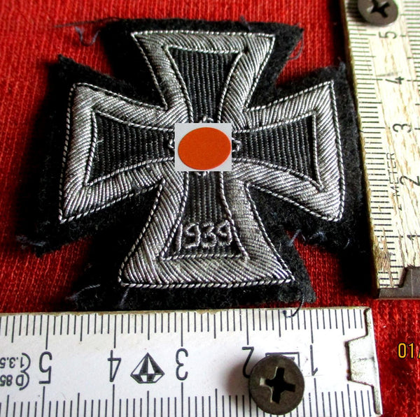 EK1 eiserne Kreuz aus Stoff Wehrmacht Orden Uniform mit HK
