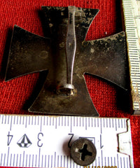 EK Wiederholung Orden 1939 mit HK eisernes Kreuz an breiter Nadel gemarkt