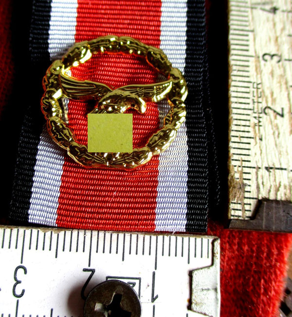 Ehrenblattspange der Luftwaffe, vergoldet auf EK 2 Band