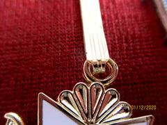 Halskreuz am breiten Band Deutscher Adlerorden Verdienstkreuz 2. Stufe mit Schwertern mit HK gemarkt