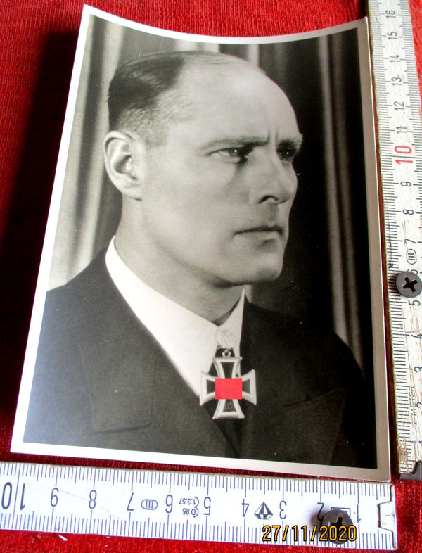 Foto AK Ritterkreuz Träger U-Boote Merten, Karl-Friedrich Marine Maße siehe Scan