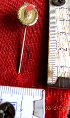 Minensucher Kriegsmarine Anstecknadel ORDEN Marine Wehrmacht mit HK aus einem alten Händlerbestand