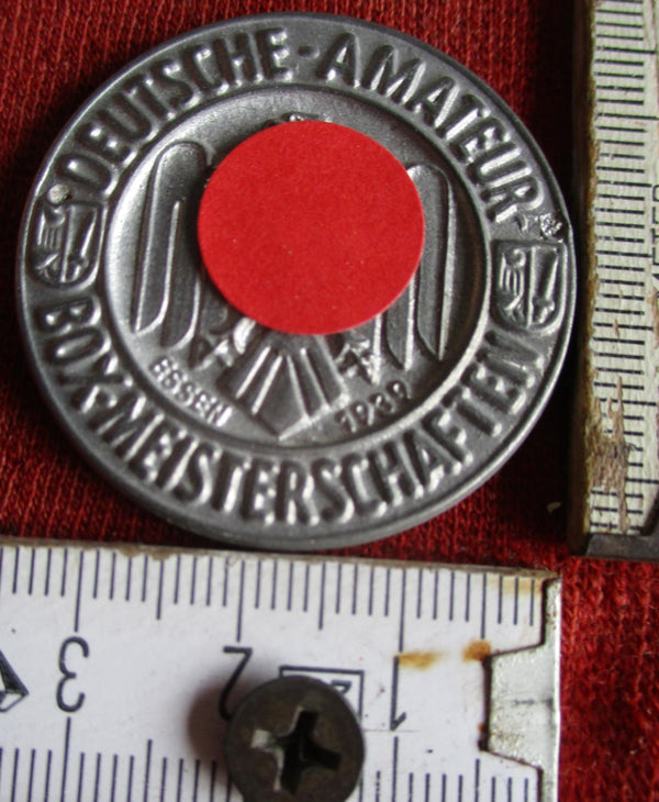Boxen 1939 Essen Abzeichen Sport Box Meisterschaft Abzeichen mit HK aus Metall