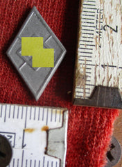 HJ Raute Hitler Jugend mit HK Abzeichen mit HK aus Metall