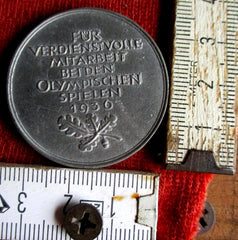 Olympiade Berlin 1936 Dank Medaille Helfer mit HK Mitarbeit Olympia