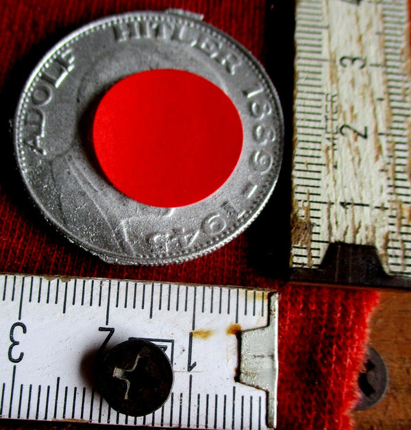 Adolf Hitler Erinnerungs Medaille mit HK aus Metall