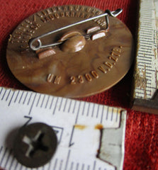 SS Hakenkreuz RS gemarkt altes BAKELITT Abzeichen mit HK