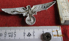 Reservisten Wehrmacht Adler mit EK an 2 Splinten altes Abzeichen mit HK aus Metall Mütze Uniform
