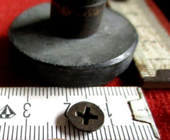 Waffen SS Poststempel Totenkopf rund Messing + Holz Stempel