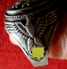 SS mit Totenkopf + HK erhabener Ring Durchmesser ca 20 mm aus Metall super Sammlerring für die Vitrine