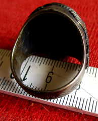 SS mit Runen + HK erhabener Ring Durchmesser ca 20 mm aus Metall mit Patina super Sammlerring für die Vitrine