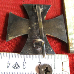 Eisernes Kreuz 1. Klasse (EK1) 1939 an breiter Nadel – Original WWII