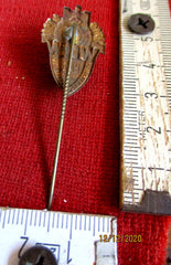 WHW 1938 Winterhilfswerk Anstecknadel mit HK  aus einem alten Händlerbestand