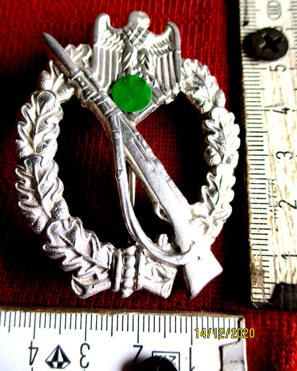 Orden Infanterie-Sturmabzeichen in Silber mit HK Gemarkt