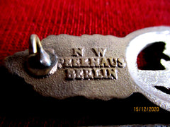 Kriegsmarine Marine U-Boot Spange in Bronze Mit HK Rückseite gemarkt an Nadel Orden