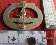 Marine U-Boot Abzeichen Orden mit HK an breiter Nadel gemarkt