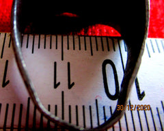 Luftwaffe Adler mit Hakenkreuz Ring erhabener Ring Durchmesser ca 20 mm aus Metall super Sammlerring für die Vitrine