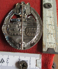 Panzer Panzerkampfabzeichen in Silber &nbsp; Feinzinkausführung,